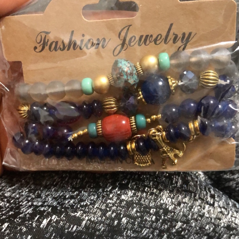 Women bracelets